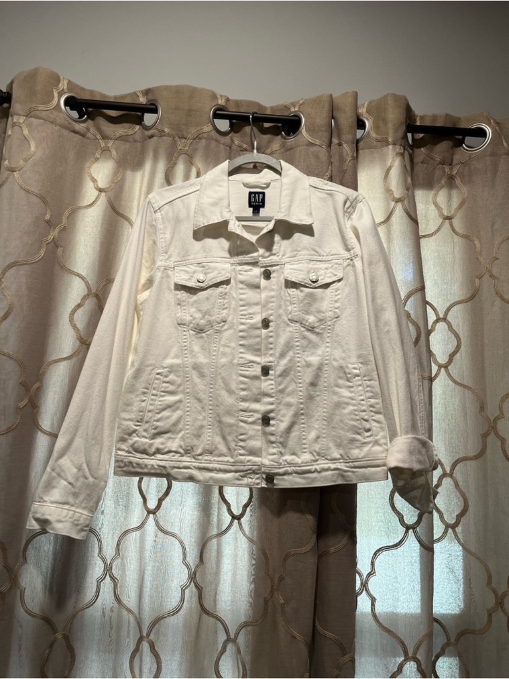 GAP Off-White Women's Denim Jacket